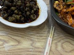 -江城燕子大排档(江汉路步行街店)