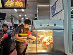 -麦当劳(深圳北站高铁店)