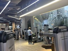 -威克健身游泳(万菱汇店)