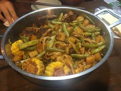 -内蒙焖面大盆骨餐馆(山大路店)
