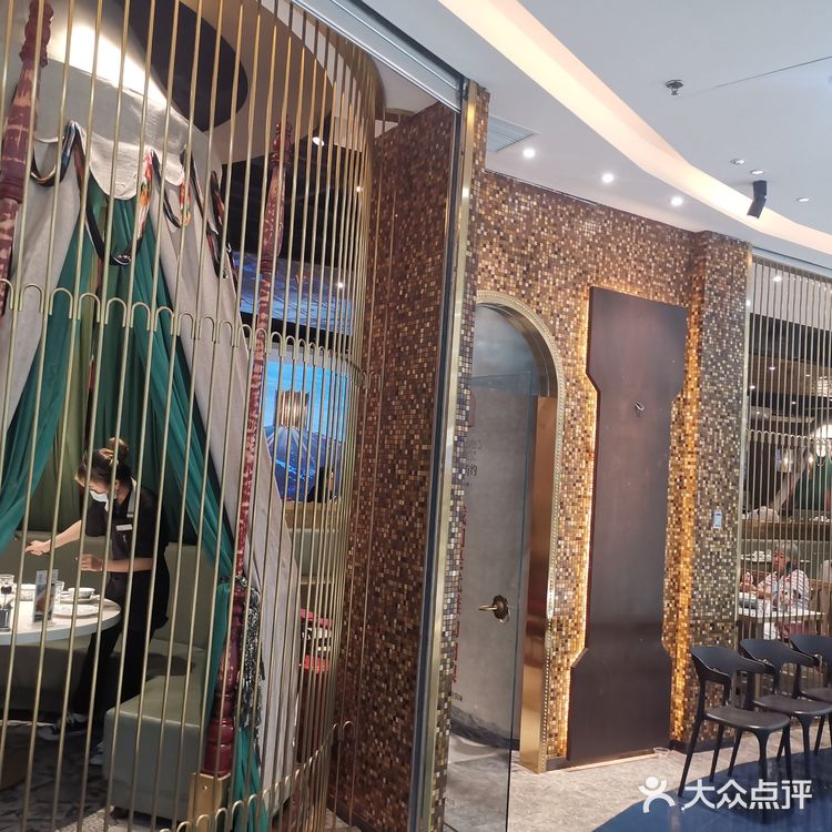 龙之梦购物中心—上海中山公园