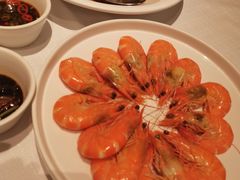 -醉辉皇上海之巅(上海中心大厦店)