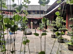-峨眉山报国寺