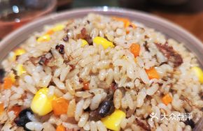 Mushroom Quinoa Fried Rice