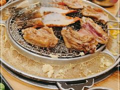-青瓦炭韩潮烤肉(花园道店)