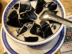 -邹开喜·炭炉鸡煲·海鲜火锅(虹口足球场店)