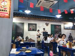 大堂-马路边边·成都串串(翠柏路店)