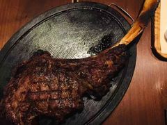 -恰餐厅及酒吧 CHAR Bar & Grill (北京丽都皇冠假日店)