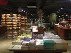 -新华书店(印象城店)