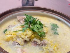-香山湖家家宴(中山陵店)