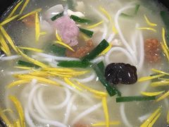 -桥香园过桥米线(国贸店)