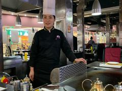 -利昂法式铁板主题餐厅(新奥购物中心店)