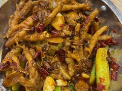 -江城燕子大排档(江汉路步行街店)