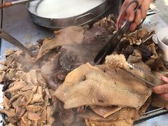 -明哥牛什粥(鸿运阁店)