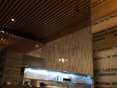 -WOLFGANG PUCK KITCHEN & BAR(迪士尼小镇店)
