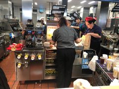 -麦当劳(军博店)