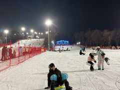 -东北亚滑雪场