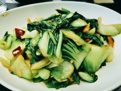 油渣上海青-渔芙南(三里屯店)