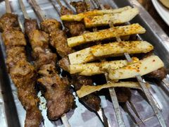 -清真吴记门钉肉饼·喜多利