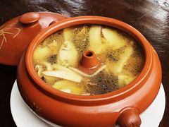 松茸鸡汤-吃货私房菜(丽江束河古镇店)