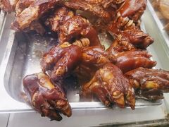 -老鼎万春卤菜(五代传承创始老店)