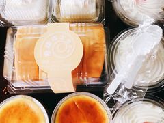 -红宝石·鲜奶小方·海派西点房(浦三店)