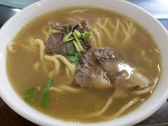 -十二忠手拉面(中华路店)