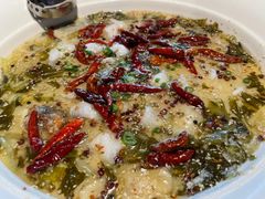 -江渔儿酸菜鱼专门店(明珠广场店)