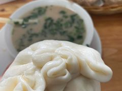 牛肉包子-李小老烧饼(常营民族家园店)