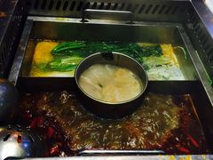 -洪焱重庆老火锅(万福花园店)