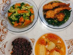 -阿姨来了月嫂服务中心(徐汇店)