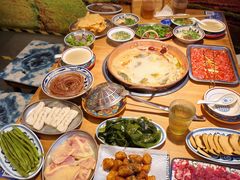 -洱火云南酸菜牛肉火锅(石景山当代商城店)