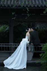 -樱花婚纱摄影
