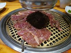 -唯成•韩国炭火烤肉 유성고기