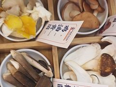 -阿婆情腊排骨火锅(金虹路店)