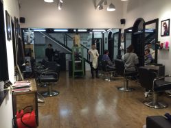 造型间-3AM HAIR SALON烫发染发接发