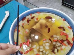 -三江源美食城