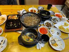 -故乡家韩国料理(丹东街店)