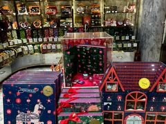 -VENCHI 闻绮(北京国贸商城店)