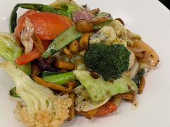 黑松露椰子油炒杂菜-闻见中国海南菜(K11店)