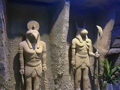 -秘地·影院式足浴SPA(凤三旗舰店)