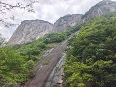 -鄣山大峡谷