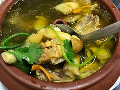 汽锅鸡-小厨子私房菜·云南美食店