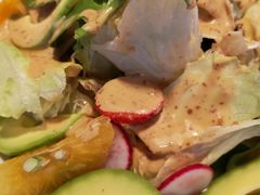 牛油果蔬菜沙拉-湘满甲·黄焖甲鱼创始者·湘菜·鲁菜(潘家园店)