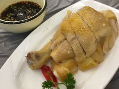 -侬佳蒸菜馆(听潮店)
