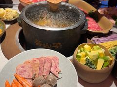 -芸山季·云南山珍菌火锅(人民广场来福士店)