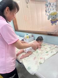 -鱼乐贝贝婴幼儿水育馆(高桥红坊店)