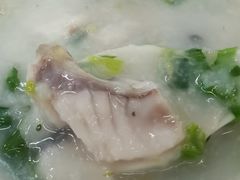 鱼片粥-穗银肠粉店(东川路店)