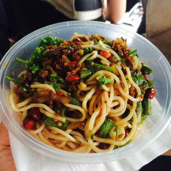 胖子凉拌粉干(凤起路总店)-"过年回去没有吃到,没有开门.