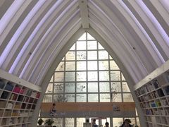 -钟书阁(松江泰晤士小镇店)